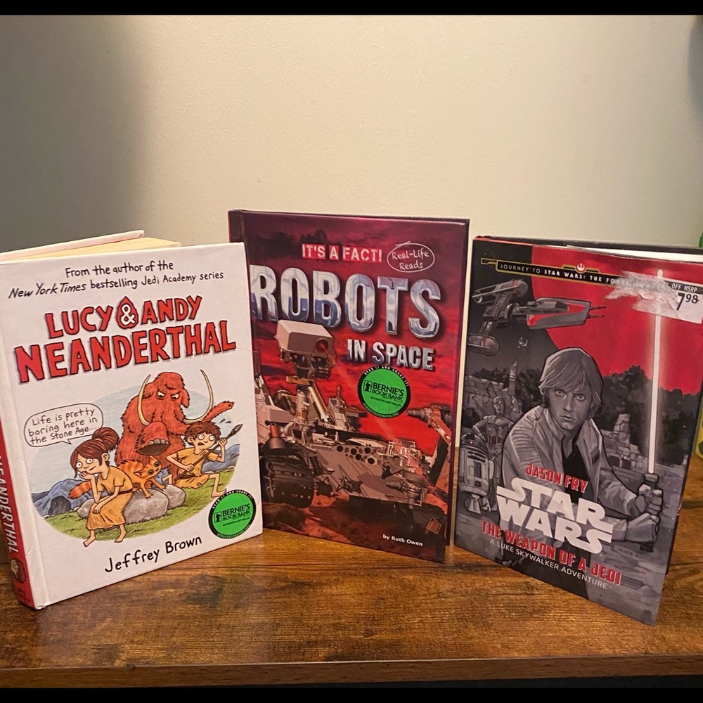 3  books 📚